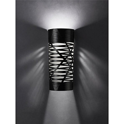 FN182005_20 Foscarini Tress настенный светильник цилиндрический с перфорацией чёрного цвета
