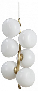 подвесной светильник с несколькими шаровыми плафонами на латунной арматуре