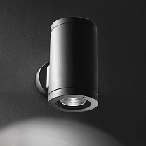 уличный настенный светильник с двойным световым пучком, используется для архитектурного освещения фасадов