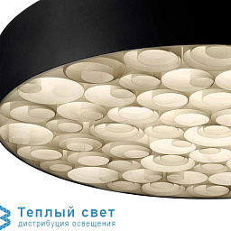 подвесной светильник с плафоном из деревянных дисков тёмного оттенка