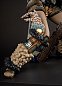 Фарфоровая скульптура ацтекского танцора Aztec Dance Lladro, лимитированная серия 01002027 — фото 4