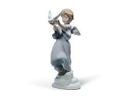 1008533 Lladro Peace On Earth фарфоровая фигурка ангела с голубем