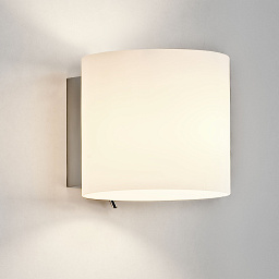 1074001 Astro lighting Luga настенный светильник с прямоугольным плафоном из белого стекла