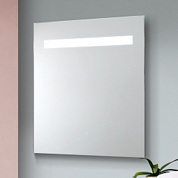 настенное зеркало с верхней встроенной LED-подсветкой
