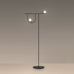 Yanzi PT LED Artemide Yanzi напольный светильник с двумя плафонами на изогнутой штанге в минималистичном стиле