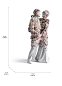 Две фарфоровые фигуры влюблённых, украшенные цветами Love III Lladro 01007233 — фото 6