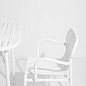 M0740309 WEEK-END Petite Friture Обеденный стул с подлокотниками садовый металлический белый — фото 5