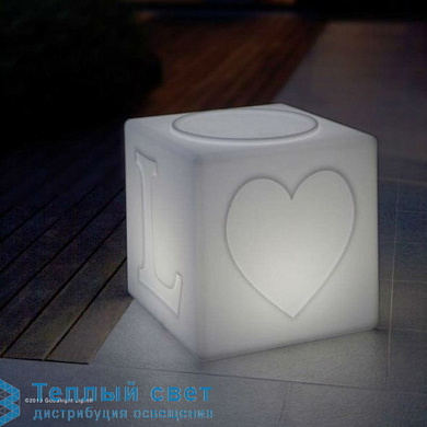 THE LOVE LAMP внешнее световое оформление Goodnight Light 51