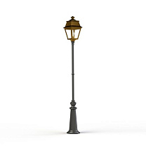 Avenue 2 N° 9; Clear glass E27 105W; Tinted lacquered brass
