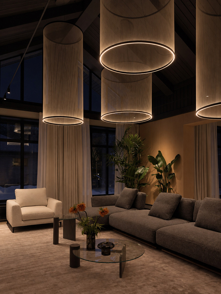 07_Aura_Home_16_night