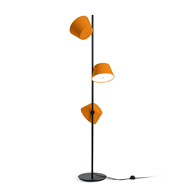 торшер с асимметрично расположенными плафонами