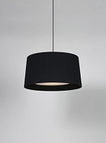 GT5: LAMPSHADE: BLACK RIBBON. CABLE: BLACK, METALLIC SISISÍ
