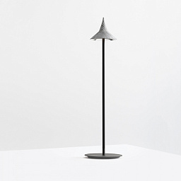 Unterlinden PT LED out Artemide Unterlinden уличный светильник-столбик с LED-модулем и конусным рассеивателем