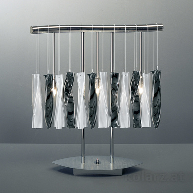 подвесной светильник с продолговатыми стеклянными элементами