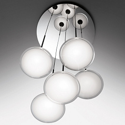Orsa Cluster 5 SP Artemide Orsa подвесная люстра с пятью шарообразными плафонами