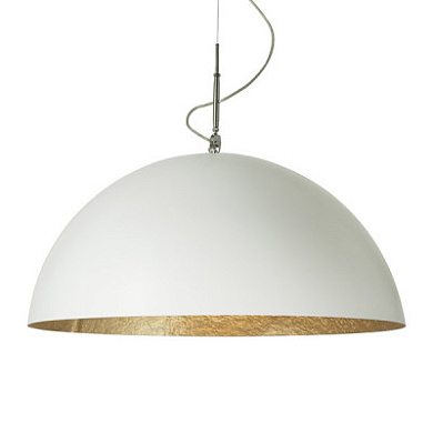 подвесной светильник полусферический с белым куполом и золотистым внутренним покрытием