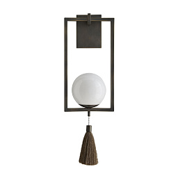 DB49014 Arteriors Trapeze настенное бра с круглым плафоном и подвесом в виде тёмной кисти