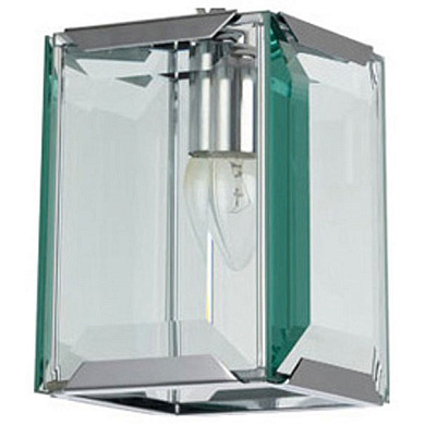 подвесной светильник кубической формы с прозрачными стенками и металлическим каркасом