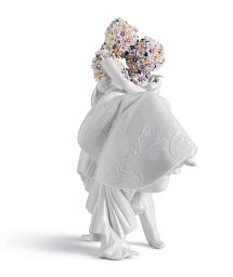 Фарфоровая скульптура целующихся жениха и невесты Love II Lladro 01007232