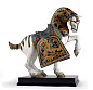 1001944 Lladro High Porcelain фарфоровая фигурка лошади в богато украшенной упряжи — фото 1