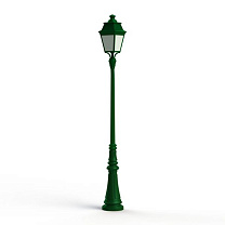 Avenue 3 N° 7; Opal PMMA Built-in LED 3000°K warm white 35W; Fir green