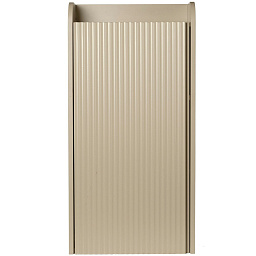 1104268686 Ferm Living Sill настенный шкаф с рифленым фасадом в вытянутом прямоугольном корпусе