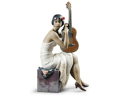 1009177 Lladro The Flamenco Singer фарфоровая статуэтка женщины, поющей с гитарой
