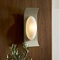 Бра Arteriors Jeter, кожа цвета кости — фото 1