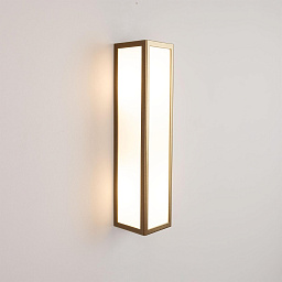 MLBWL160 Mullan Lighting Bata настенный светильник с вытянутым прямоугольным корпусом и рассеянным вертикальным свечением
