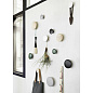 03297 Muuto Dots Крючок деревянный Ø17 см, орех — фото 5