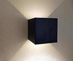 Уличный настенный светильник Kink Light Куб черный 08585,19(3000K)