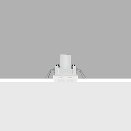 Laser-46x28x50-mm iGuzzini Laser Встраиваемый в потолок светильник