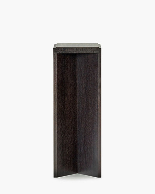 декоративная напольная тумба прямоугольной формы из массива дерева