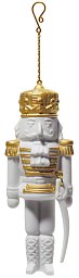 Фарфоровая ёлочная игрушка-щелкунчик Nutcracker Lladro, золотой люстр 01018354
