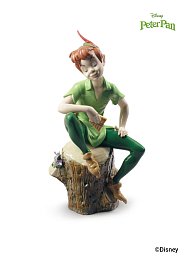 Фарфоровая статуэтка мальчика на бревне с цветами Peter Pan Lladro 01009328