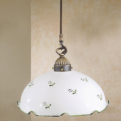 настольная лампа с тканевым абажуром