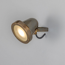 MLOSL003 Mullan Lighting Thames одноламповый уличный настенный спот с регулируемым латунным корпусом