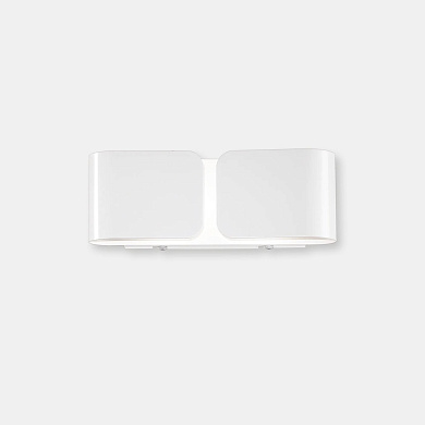 настенный светильник белого цвета с двойным потоком света вверх-вниз