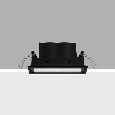Встраиваемый в потолок светильник Laser 100x28x50 мм iGuzzini