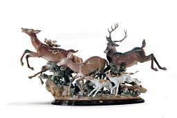 01001377 Lladro High Porcelain фарфоровая скульптура оленей и гончих