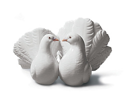 1001169 Lladro Couple Of Doves фарфоровая фигурка двух лебедей с расправленными крыльями