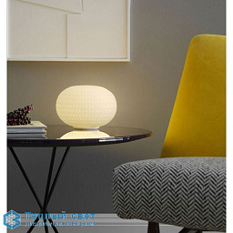 Bianca medium - Lampe de table Fontana Arte Bianca Средняя лампа с матовым рассеивателем для уютного света