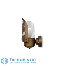 уличный настенный светильник с изогнутым корпусом и матовым стеклом