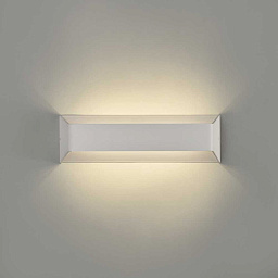 A3423100B ACB Iluminacion Luca бра вытянутой прямоугольной формы, белый корпус с мягким освещением