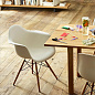 4055737331718 Eames Vitra Стул обеденный на деревянных ножках, белый/золотистый клен — фото 1