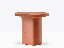 Caementum Низкий овальный журнальный столик из цемента Pedrali CMT_46x35x42