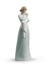 Фарфоровая статуэтка матери с младенцем на руках A Mother's Embrace Lladro 01018218