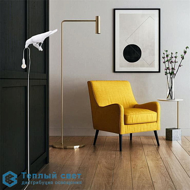 настенный светильник в виде птицы с подвесным плафоном