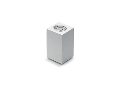 настенный светильник кубической формы с направлением света вверх-вниз