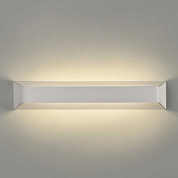 A3423200B ACB Iluminacion Luca бра горизонтальное, белый текстурированный корпус, встроенный светодиод
